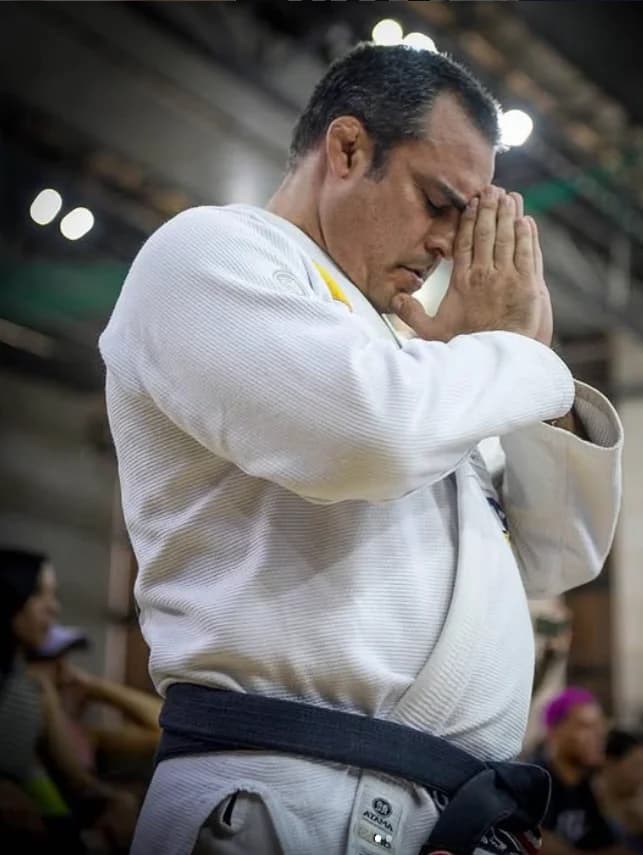 Muzio De Angelis como árbitro IBJJF em competição